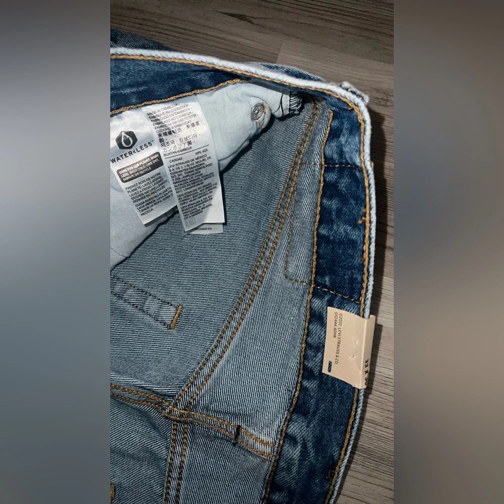 Men’s  Levi’s 550 Relaxed 100% Cotton Loose Fit Jeans 33x30 - Picture 3 of 6